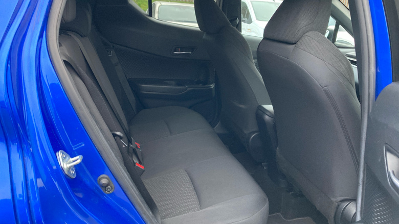 Toyota C-HR 1.8 Hybrid Design 5dr CVT Hybrid Hatchback